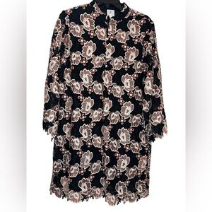 J Marie NWT Lace Floral Shift Dress Black and Blush Flared Sleeve Scalloped Hem